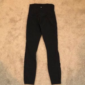 Lululemon luxtreme with mesh panels leggings